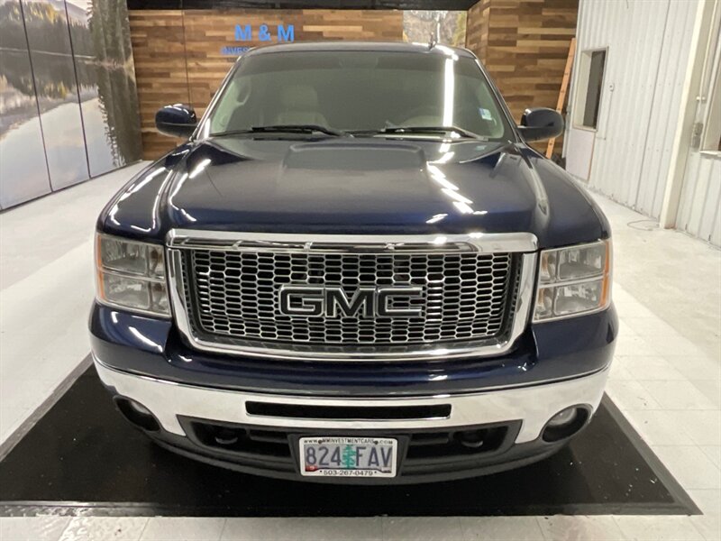 2011 GMC Sierra 1500 4x4 SLT Crew Cab 5.3L V8 / Leather /Sunroof /LOCAL  / BRAND NEW WHEELS & TIRES / RUST FREE / Excel Cond - Photo 5 - Gladstone, OR 97027