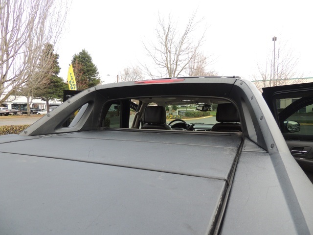 2007 Chevrolet Avalanche Z71 / 4X4 / Rear DVD / Navigation / Loaded   - Photo 30 - Portland, OR 97217