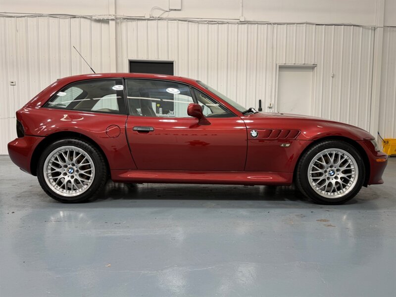 2001 BMW Z3 3.0i 2dr Hatchback / 5-SPEED MANUAL /86K MILES / NEW TIRES / LEATHER SEATS - Photo 4 - Gladstone, OR 97027