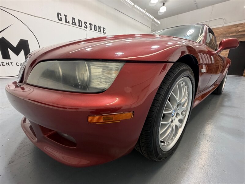 2001 BMW Z3 3.0i 2dr Hatchback / 5-SPEED MANUAL /86K MILES / NEW TIRES / LEATHER SEATS - Photo 31 - Gladstone, OR 97027