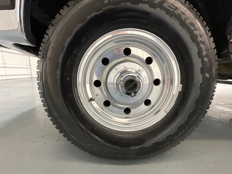 1997 Ford F-250 XLT Extended Cab 4X4 / 7.5L V8 / 62,000 MILES / LONG BED / ZERO RUST / SUPER CLEAN INSIDE OUT / BRAND NEW TIRES / SUNROOF - Photo 42 - Gladstone, OR 97027