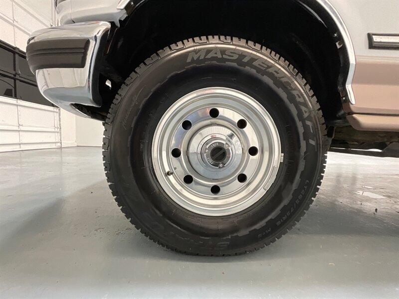 1997 Ford F-250 XLT Extended Cab 4X4 / 7.5L V8 / 62,000 MILES / LONG BED / ZERO RUST / SUPER CLEAN INSIDE OUT / BRAND NEW TIRES / SUNROOF - Photo 23 - Gladstone, OR 97027