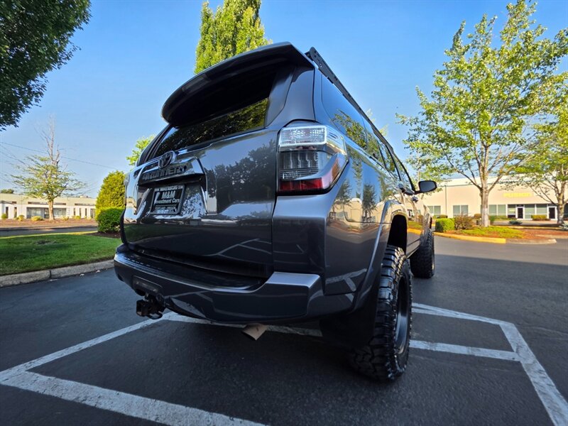 2015 Toyota 4Runner 4X4 / LIFTED / FUEL RIMS / NEW TIRES / PRINSU RACK / V6 4.0L / NAVi / REAR CAM / ZERO RUST / PRISTINE - Photo 12 - Portland, OR 97217