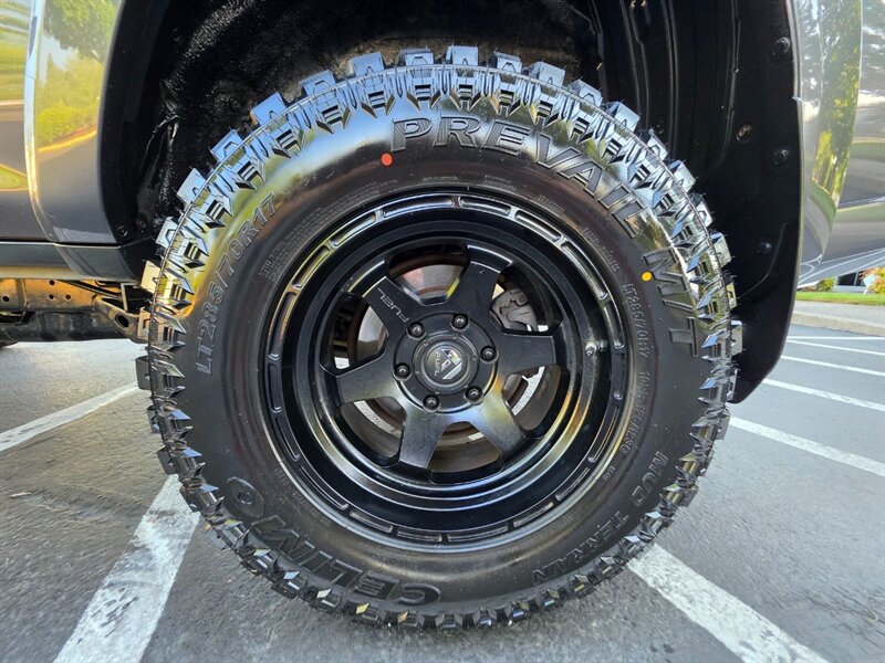 2015 Toyota 4Runner 4X4 / LIFTED / FUEL RIMS / NEW TIRES / PRINSU RACK / V6 4.0L / NAVi / REAR CAM / ZERO RUST / PRISTINE - Photo 50 - Portland, OR 97217