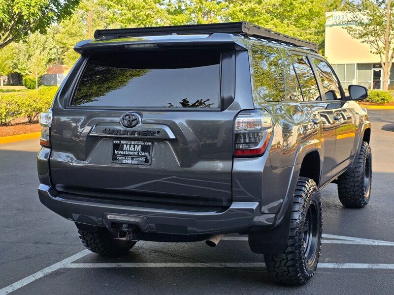 2015 Toyota 4Runner 4X4 / LIFTED / FUEL RIMS / NEW TIRES / PRINSU RACK / V6 4.0L / NAVi / REAR CAM / ZERO RUST / PRISTINE - Photo 8 - Portland, OR 97217