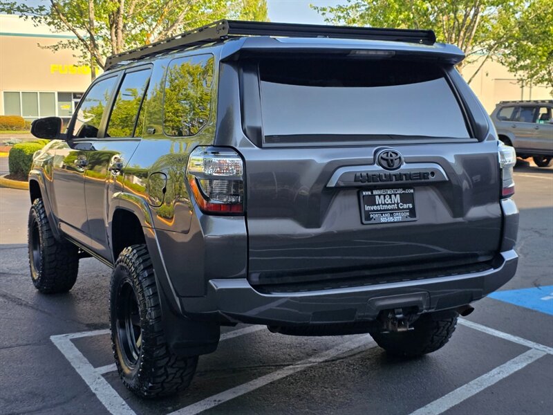 2015 Toyota 4Runner 4X4 / LIFTED / FUEL RIMS / NEW TIRES / PRINSU RACK / V6 4.0L / NAVi / REAR CAM / ZERO RUST / PRISTINE - Photo 7 - Portland, OR 97217