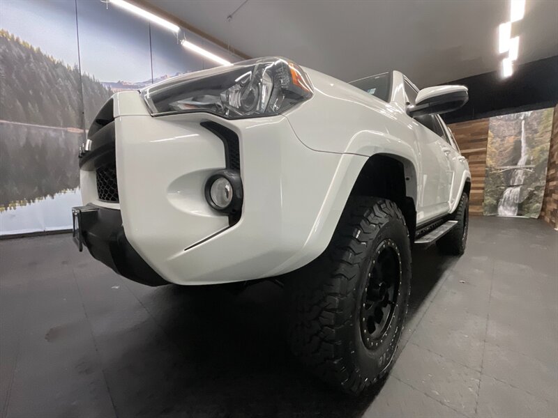 2014 Toyota 4Runner Trail TRD PRO UPGRADED LEATHER / 4X4 / LIFTED  TRD PRO LEATHER & HEATED SEATS / LIFTED w/ BRAND NEW BF GOODRICH TIRES - Photo 9 - Gladstone, OR 97027