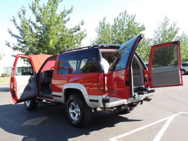 1995 GMC Yukon SLT / 4x4 / 2DR / Leather / Sport Utility   - Photo 27 - Portland, OR 97217