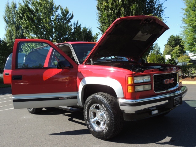 1995 GMC Yukon SLT / 4x4 / 2DR / Leather / Sport Utility   - Photo 31 - Portland, OR 97217