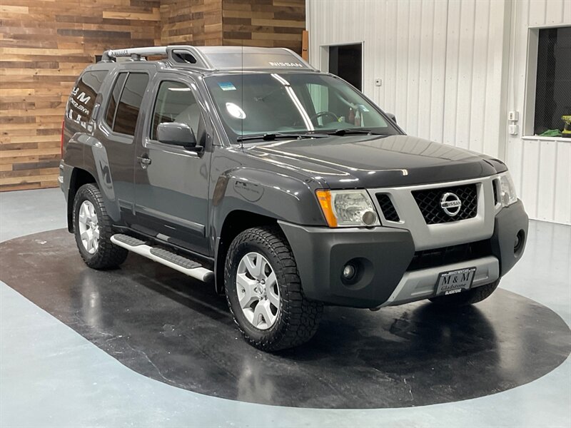 2009 Nissan Xterra SE Sport Utility 4X4 / 4.0L V6 /Leather/112K Miles  /Local NO RUST - Photo 2 - Gladstone, OR 97027