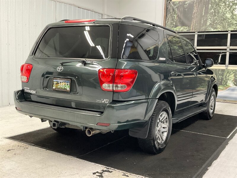 2007 Toyota Sequoia Limited Sport Utility / 3RD ROW SEAT / Leather  / Sunroof / Timing Belt Service Done - Photo 8 - Gladstone, OR 97027