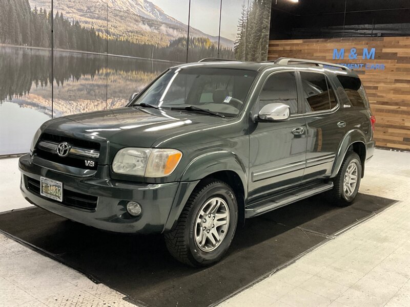 2007 Toyota Sequoia Limited Sport Utility / 3RD ROW SEAT / Leather  / Sunroof / Timing Belt Service Done - Photo 25 - Gladstone, OR 97027