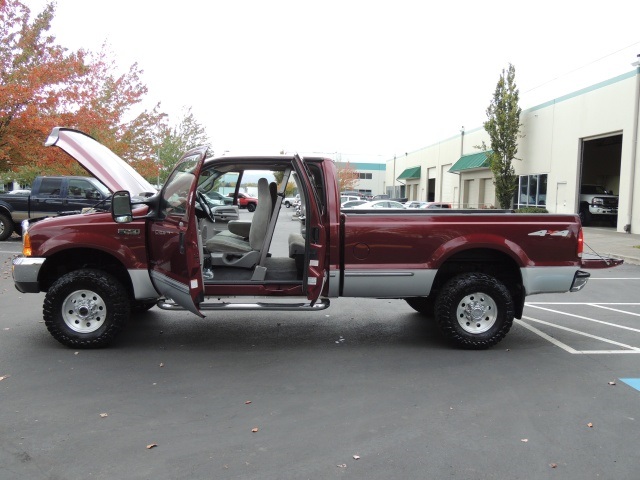 1999 Ford F-250 Super Duty XLT / 4X4 / 7.3L Diesel / 108K Miles   - Photo 23 - Portland, OR 97217