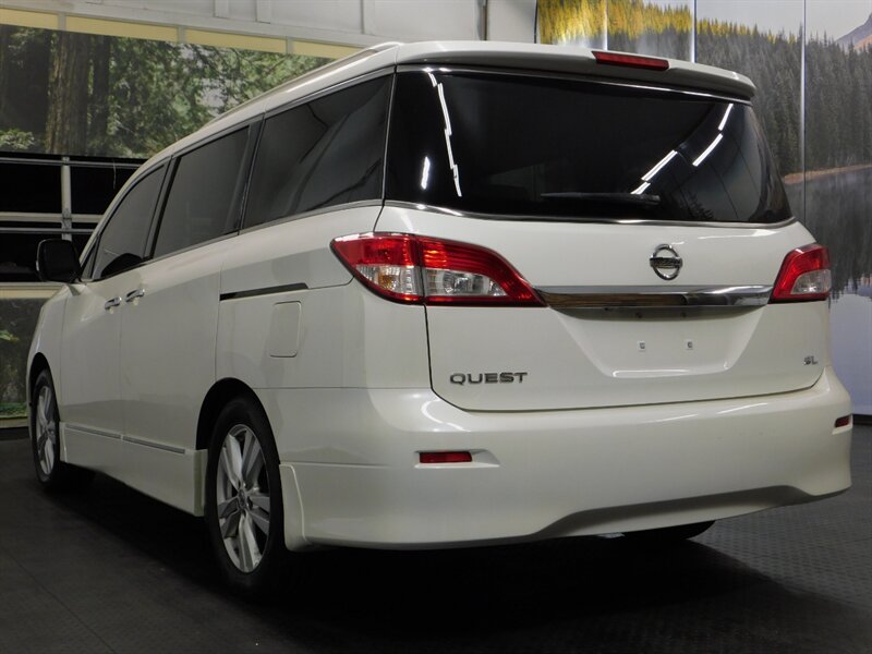 2011 Nissan Quest 3.5 SL Minivan / Lea   - Photo 7 - Gladstone, OR 97027