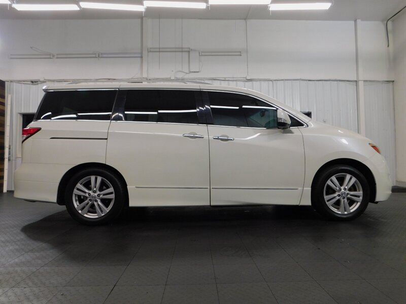 2011 Nissan Quest 3.5 SL Minivan / Lea   - Photo 4 - Gladstone, OR 97027