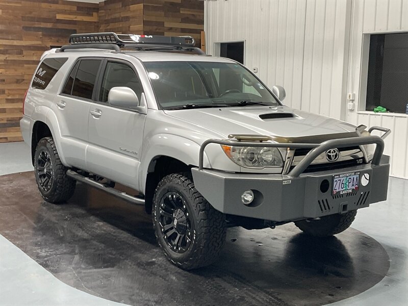 2008 Toyota 4Runner SR5 Sport Utility 4X4 / 4.7L V8 / LIFTED / DVD  / RUST FREE / TIMING BELT DONE - Photo 2 - Gladstone, OR 97027