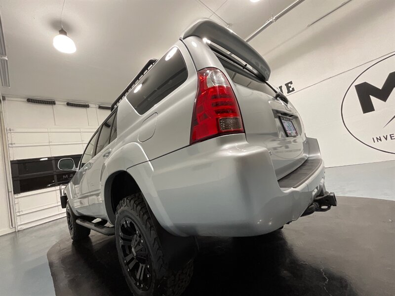 2008 Toyota 4Runner SR5 Sport Utility 4X4 / 4.7L V8 / LIFTED / DVD  / RUST FREE / TIMING BELT DONE - Photo 54 - Gladstone, OR 97027