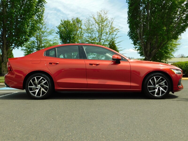 2019 Volvo S60 T6 Momentum AWD / Leather / ONLY 7,000 MILES   - Photo 4 - Portland, OR 97217