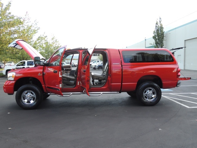 2007 Dodge Ram 2500 MEGA CAB / Laramie / 4X4 / H-O 5.9L CUMMINS Diesel   - Photo 10 - Portland, OR 97217