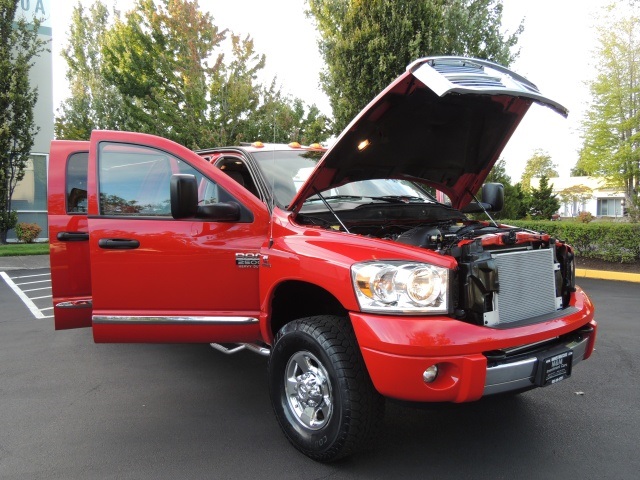 2007 Dodge Ram 2500 MEGA CAB / Laramie / 4X4 / H-O 5.9L CUMMINS Diesel   - Photo 15 - Portland, OR 97217