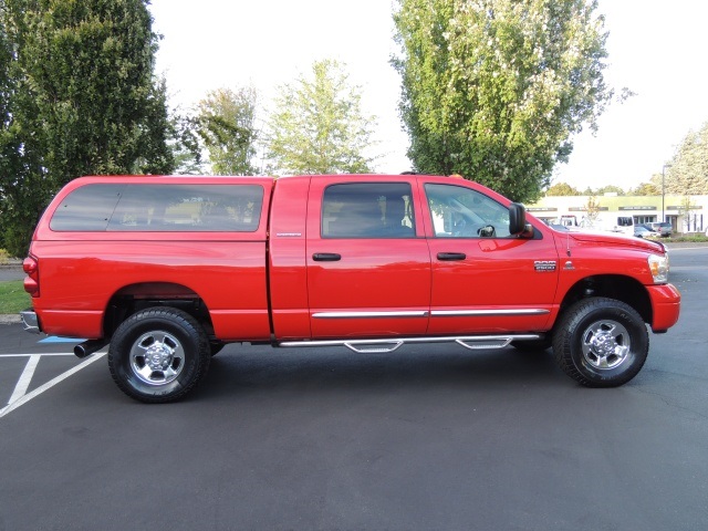 2007 Dodge Ram 2500 MEGA CAB / Laramie / 4X4 / H-O 5.9L CUMMINS Diesel   - Photo 4 - Portland, OR 97217