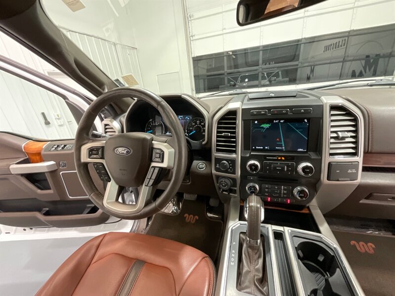 2018 Ford F-150 King Ranch 4X4 / 3.5L ECOBOOST / 1-OWNER LOCAL  / Double Panel Moonroof - Photo 18 - Gladstone, OR 97027