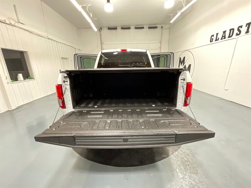 2018 Ford F-150 King Ranch 4X4 / 3.5L ECOBOOST / 1-OWNER LOCAL  / Double Panel Moonroof - Photo 35 - Gladstone, OR 97027