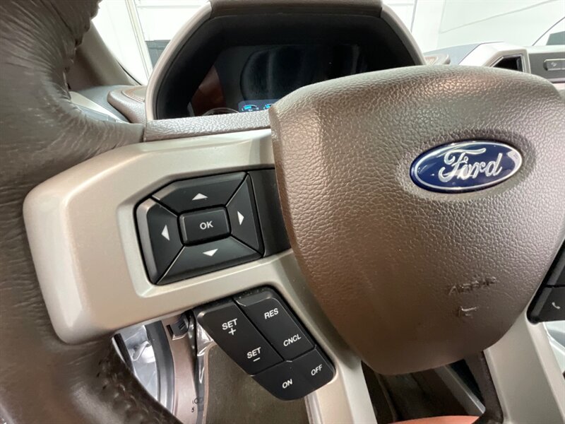 2018 Ford F-150 King Ranch 4X4 / 3.5L ECOBOOST / 1-OWNER LOCAL  / Double Panel Moonroof - Photo 53 - Gladstone, OR 97027