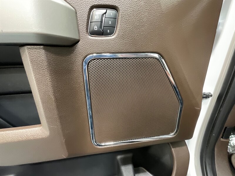 2018 Ford F-150 King Ranch 4X4 / 3.5L ECOBOOST / 1-OWNER LOCAL  / Double Panel Moonroof - Photo 60 - Gladstone, OR 97027