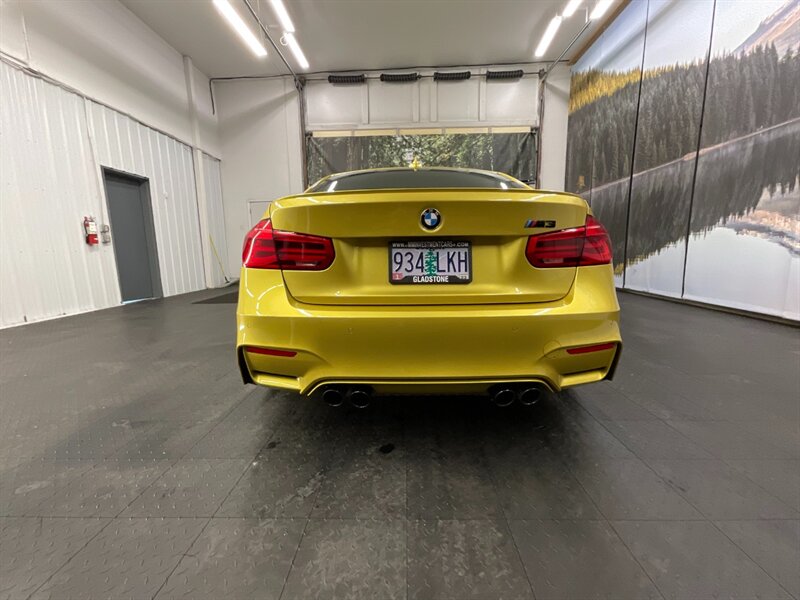 2018 BMW M3 Sedan 4Dr / 6-SPEED / Competition Pkg / NEW TIRES   - Photo 63 - Gladstone, OR 97027