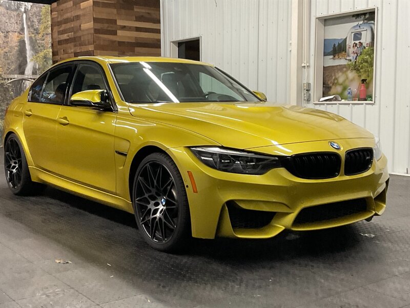 2018 BMW M3 Sedan 4Dr / 6-SPEED / Competition Pkg / NEW TIRES   - Photo 2 - Gladstone, OR 97027