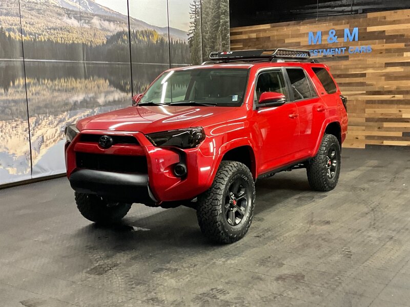 2014 Toyota 4Runner SR5 Premium 4X4 / Leather Heated Seats / LIFTED  NEW BF GOODRICH TIRES / CHROME DELETE PKG / LUGGAGE RACK - Photo 1 - Gladstone, OR 97027