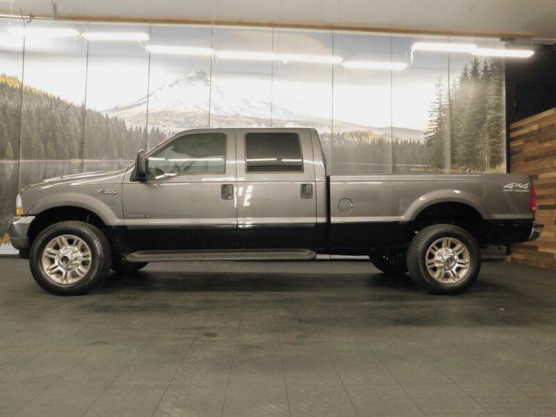 2002 Ford F-350 Lariat 4dr Crew Cab   - Photo 3 - Gladstone, OR 97027