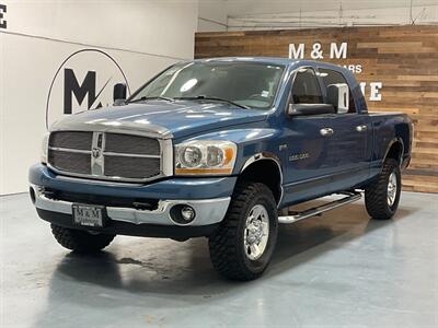 2006 Dodge Ram 1500 SLT MEGACAB 4X4 / 5.7L V8 / 1-OWNER LOCAL  / ZERO RUST / LOW MILES Truck