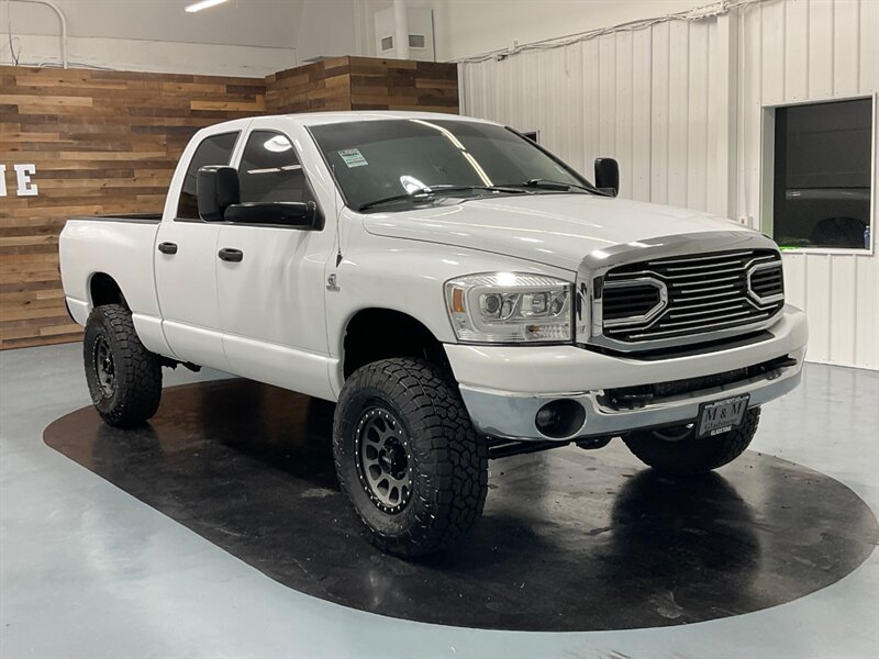 2008 Dodge Ram 2500 SLT Quad Cab 4X4 / 6.7L CUMMINS DIESEL / 117K MILE  / Backup Cam / RUST FREE - Photo 2 - Gladstone, OR 97027