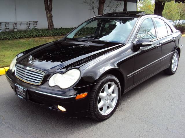 2003 Mercedes-Benz C240   - Photo 38 - Portland, OR 97217