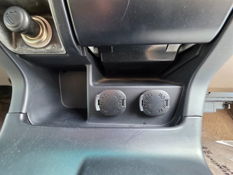 2002 Toyota 4Runner 2002 TOYOTA 4RUNNER V6 4X4 NEW TIMING BELT/ LIFTED / SUNROOF / LEATHER / NEW TIRES / NO RUST - Photo 39 - Portland, OR 97217