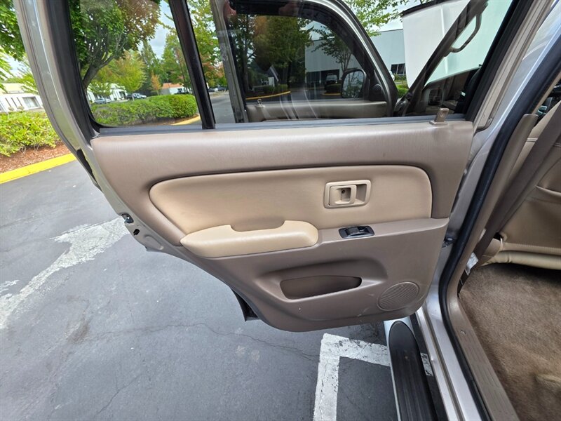 2002 Toyota 4Runner 2002 TOYOTA 4RUNNER V6 4X4 NEW TIMING BELT/ LIFTED / SUNROOF / LEATHER / NEW TIRES / NO RUST - Photo 45 - Portland, OR 97217