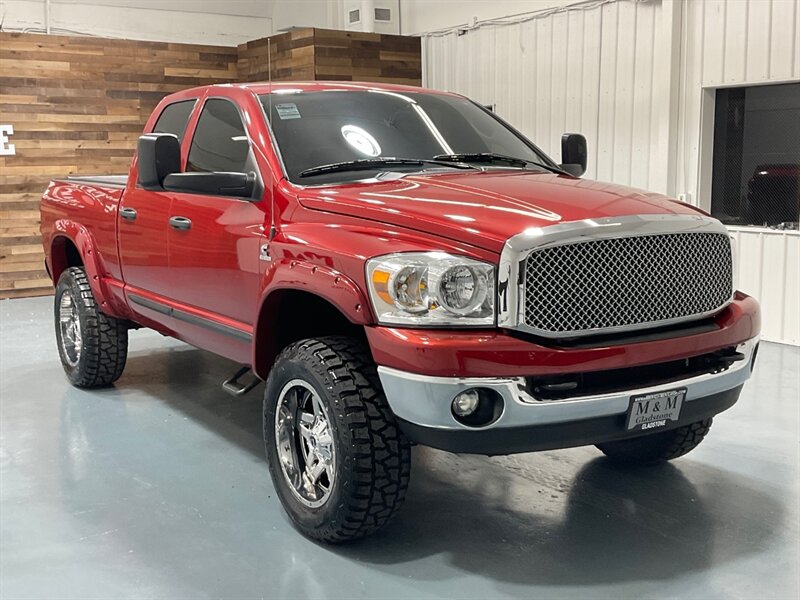 2007 Dodge Ram 2500 BIG HORN  4X4 / 5.9L CUMMINS DIESEL / LIFTED  / NEW WHEELS & TIRES / ZERO RUST - Photo 2 - Gladstone, OR 97027