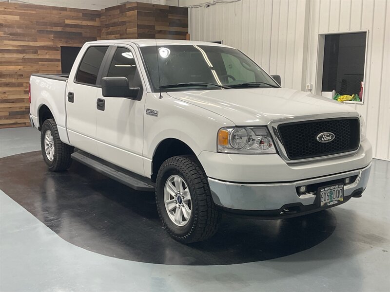 2007 Ford F-150 XLT Crew Cab 4X4 / 5.4L V8 / ONLY 78,000 MILES  / LOCAL NO RUST - Photo 2 - Gladstone, OR 97027