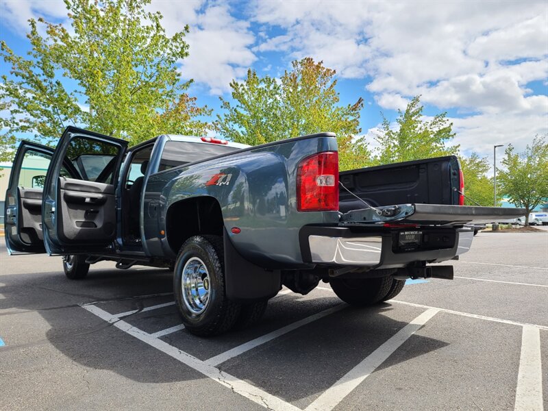 2007 Chevrolet Silverado 3500 HD LT Z71 / 4X4 / DUALLY / 6.6L DURAMAX DIESL /  ALLISON TRANSMISSION / LONG BED / 1-TON / 101K miles - Photo 28 - Portland, OR 97217