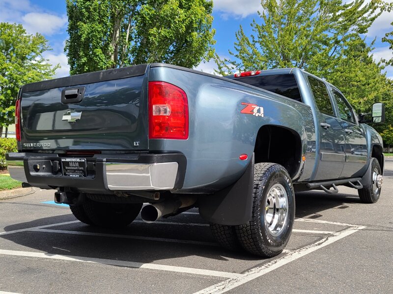 2007 Chevrolet Silverado 3500 HD LT Z71 / 4X4 / DUALLY / 6.6L DURAMAX DIESL /  ALLISON TRANSMISSION / LONG BED / 1-TON / 101K miles - Photo 8 - Portland, OR 97217