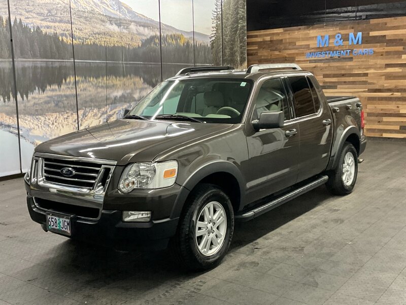 2007 Ford Explorer Sport Trac XLT Sport Utility Pickup 4X4 /  ONLY 88,000 MILES   - Photo 1 - Gladstone, OR 97027