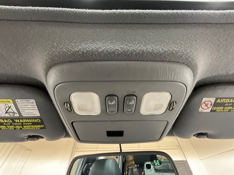 2001 Toyota Land Cruiser Sport Utility 4X4 / 4.7L V8 / NEW WHEELS TIRES / ZERO RUST / TIMING BELT SERVICE ALREADY DONE/Leather Heated Seats - Photo 20 - Gladstone, OR 97027