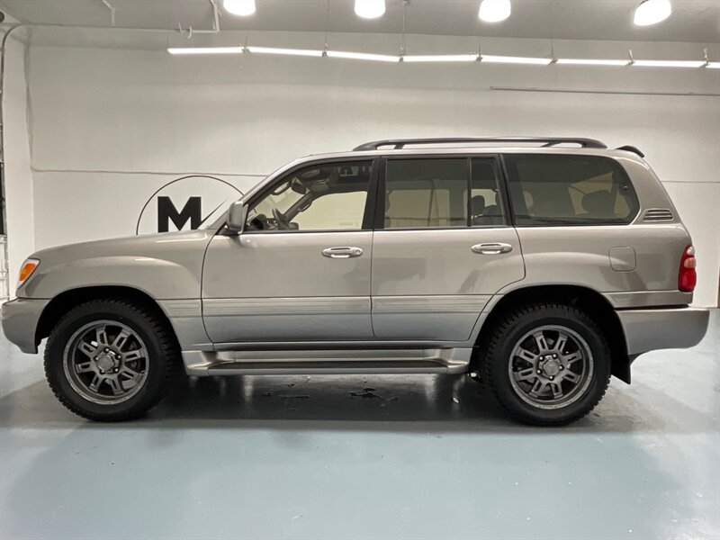 2001 Toyota Land Cruiser Sport Utility 4X4 / 4.7L V8 / NEW WHEELS TIRES / ZERO RUST / TIMING BELT SERVICE ALREADY DONE/Leather Heated Seats - Photo 3 - Gladstone, OR 97027