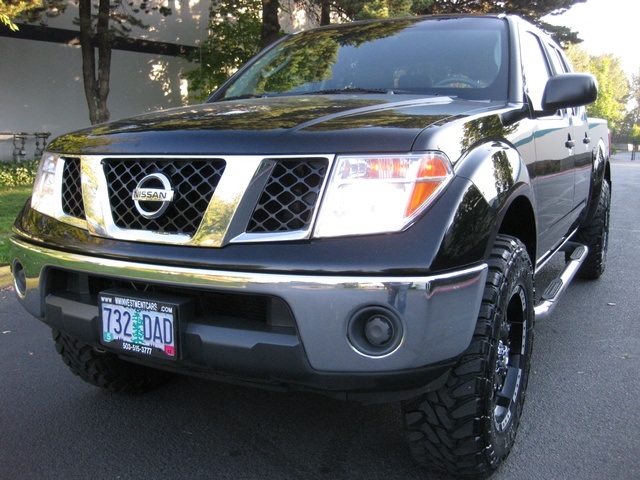 2007 Nissan Frontier SE Crew Cab 4X4 / LIFTED / 1-OWNER