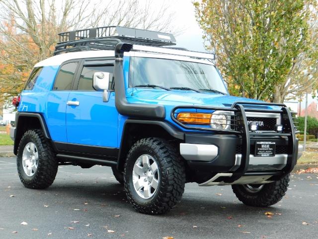 2007 Toyota FJ Cruiser 4WD V6 4.0L / DIFF LOCK / MOON ROOF / LIFTED !!   - Photo 2 - Portland, OR 97217