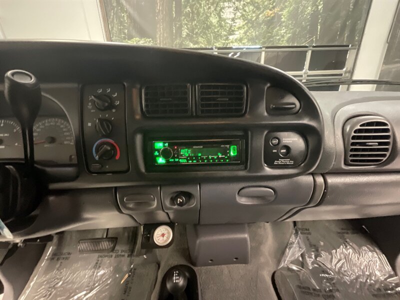 1998 Dodge Ram 2500 Laramie 4Dr 4X4 / 5.9L DIESEL / Leather / LOCAL  / OREGON TRUCK / RUST FREE / REAR AIRBAGS w. Compressor / LONG BED / 138,000 MILES - Photo 18 - Gladstone, OR 97027