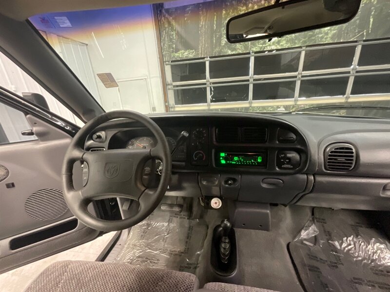 1998 Dodge Ram 2500 Laramie 4Dr 4X4 / 5.9L DIESEL / Leather / LOCAL  / OREGON TRUCK / RUST FREE / REAR AIRBAGS w. Compressor / LONG BED / 138,000 MILES - Photo 40 - Gladstone, OR 97027