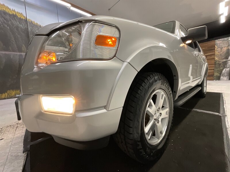 2010 Ford Explorer XLT 4X4 / Leather / Navigation / 3RD ROW SEAT  / Excel Cond - Photo 28 - Gladstone, OR 97027